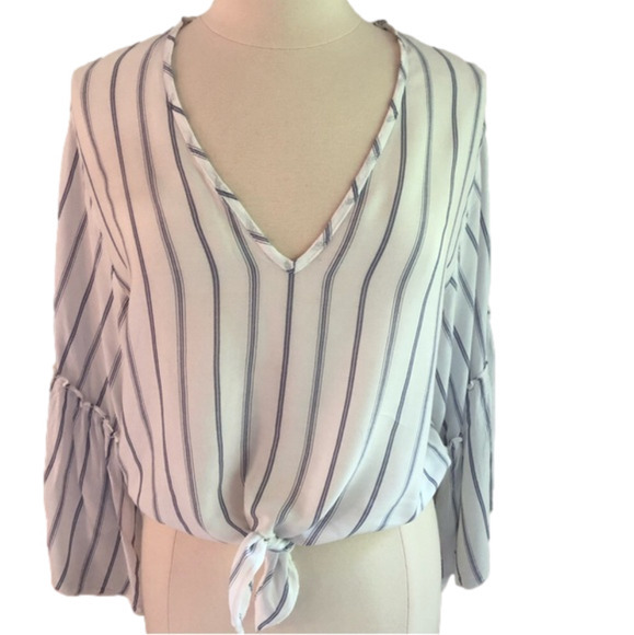 lavender field Tops - Lavender field blue & white top w/tie in the front & flare sleeve Size Medium